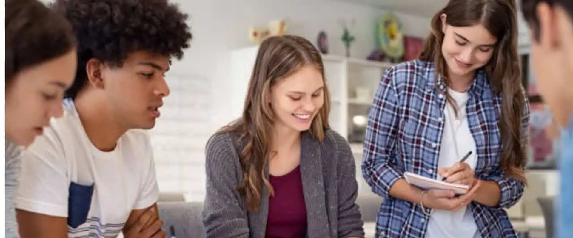 Aide financière pour les étudiants internationaux : un guide complet