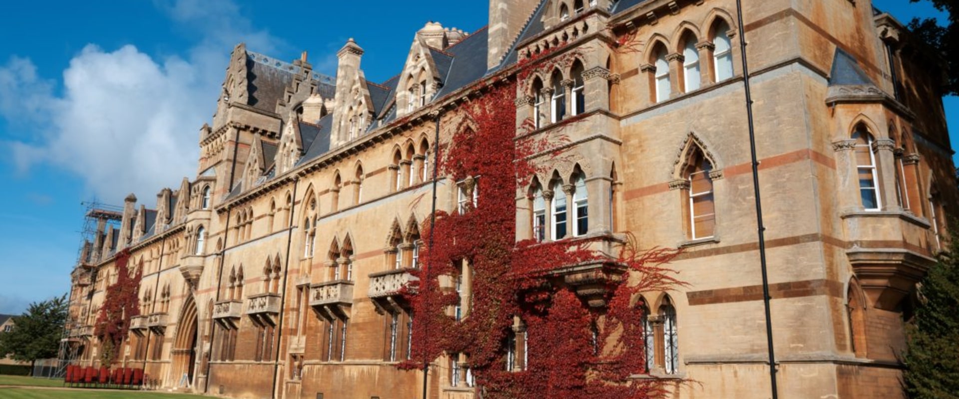 Ce qui distingue l'université Lewis